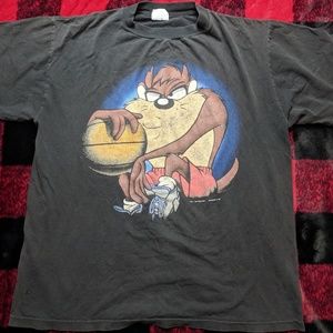VTG S/S 1995 Loony Toons Taz Basketball T Shirt